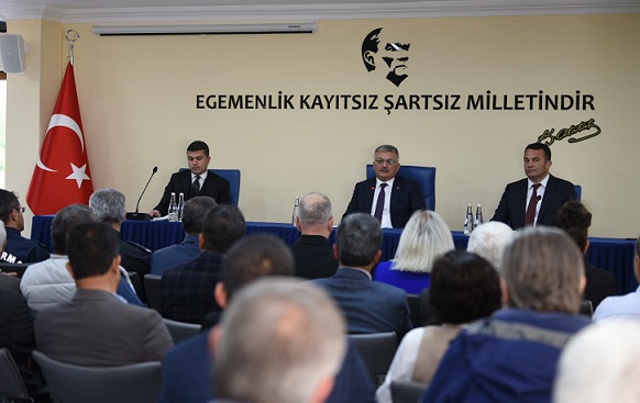 Vali Yazıcı Kaş Muhtarları İle Bir Araya Geldi