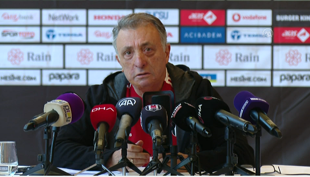 Çebi: “Saiss ve Weghorst’un karşı karşıya kaldığı bir final çok keyifli olur”