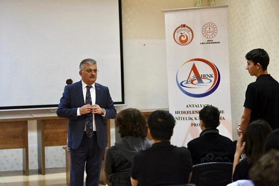 Vali Yazıcı’dan AHENK projesinde 61’inci ziyaret