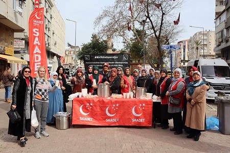 Saadetli Kadınlardan Anlamlı Çorba İkramı