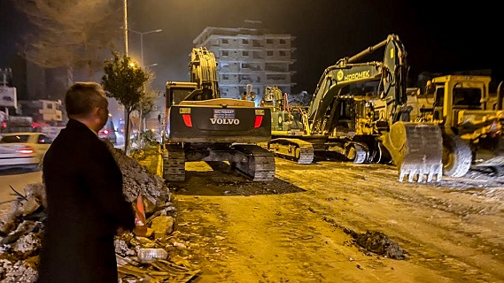 Başkan Uysal, ‘Bu acıyı hak etmiyoruz’