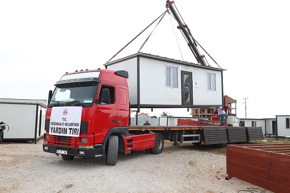 Döşemealtı Belediyesi’nden Gaziantep Nurdağı’na 4 Konteyner