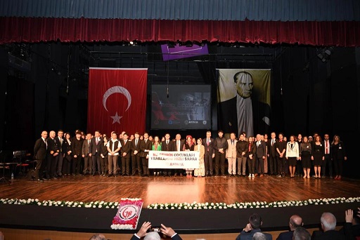 Atatürk’ün Antalya’ya gelişinin 93’üncü yıldönümü coşkuyla kutlandı