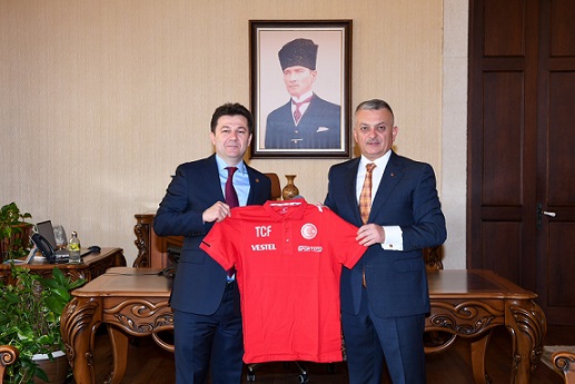 Vali Yazıcı; “Sporun ve sporcunun her zaman destekçisiyiz”