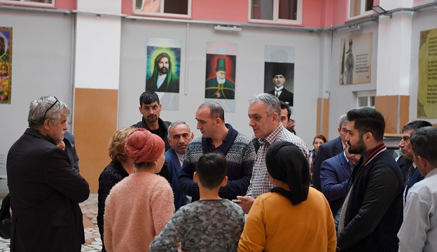 Başkan Esen afetzedeleri ziyaret etti