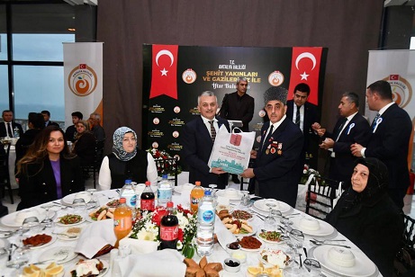 Vali Yazıcı Alanya’da Şehit Aileleri ve Gaziler İftarda Buluştu