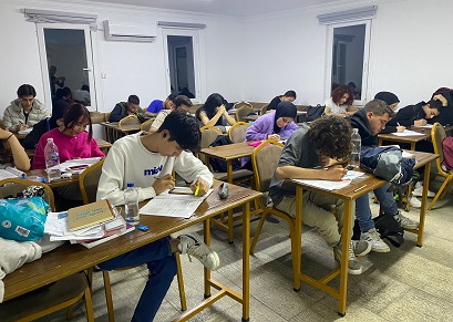 Öğrenciler soru çözüm kampına girdi