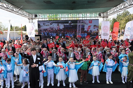 Antalya Büyükşehir Belediyesi’nden çocuklara özel festival