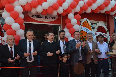 Rüzgâr Ayakkabı Dünyası, Kepez’de açıldı