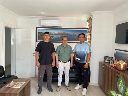 Kemer Belediyesi’nden sporculara ulaşım desteği