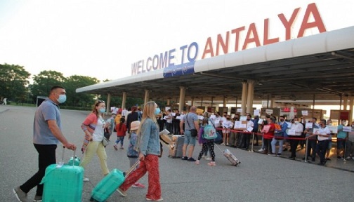 2023’ün ilk 5 ayında Antalya’yı 3 milyon 400 bin turist ziyaret etti