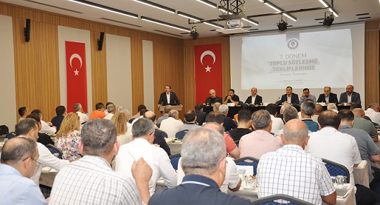 Eğitim Bir Sen Toplu Sözleşmeye kilitlendi