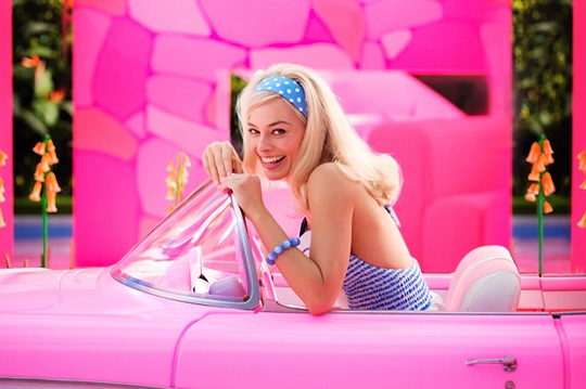 Barbie estetiğe ilgi arttı