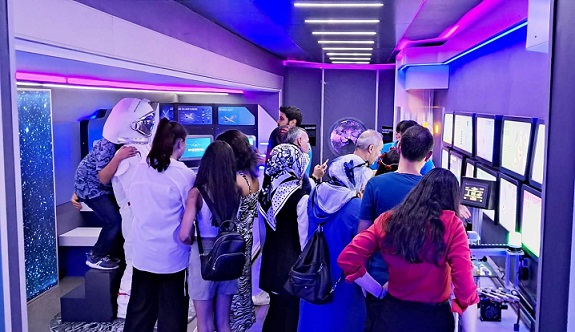 Kepez’in Bilim ve Teknoloji Tırı’na TEKNOFEST’te yoğun ilgi