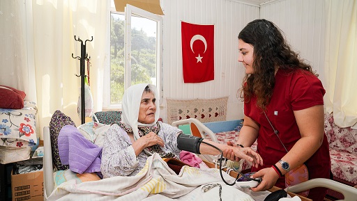 Finike’de Yaşıyorsan ‘Yalnız Değilsin’