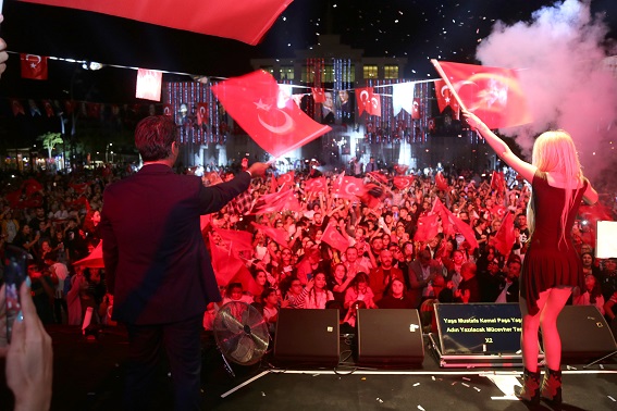 Döşemealtı’nda Cumhuriyet’in 100. yılı coşkusu yaşandı