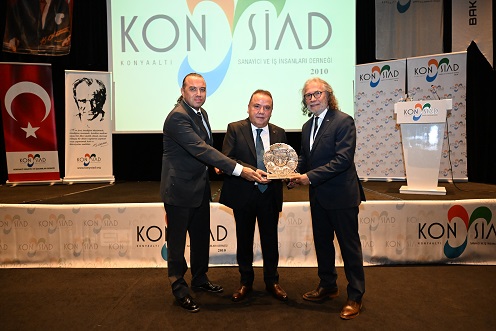 Başkan Böcek KONYSİAD’ın konuğu oldu
