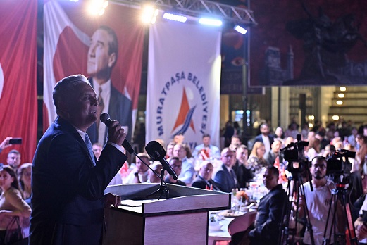 Muratpaşa’da festivale muhteşem gala
