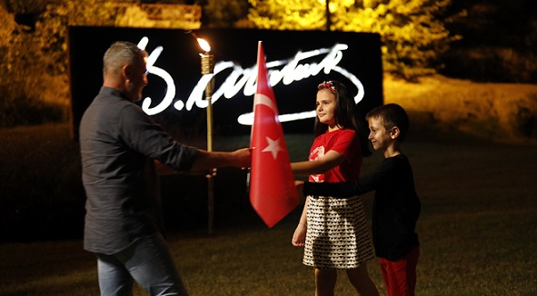 Cumhuriyet Varoluş Nedenimizdir, Vazgeçilmezimizdir