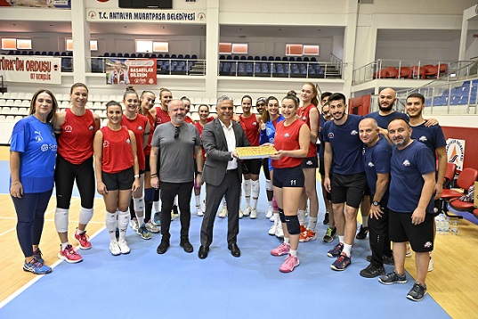 Başkan Uysal’dan sultanlara moral ziyareti