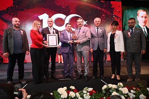 Antalya Kütüphanesi ilk ödülünü aldı
