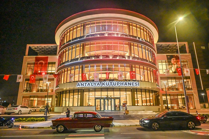 Cumhuriyetin 2. asrına Kepez’den 22. kütüphane