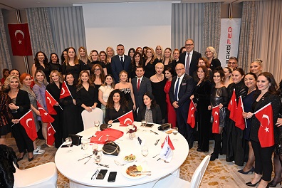 Tütüncü: “ANTİKAD toplumun bütün kesimlerini buluşturuyor”