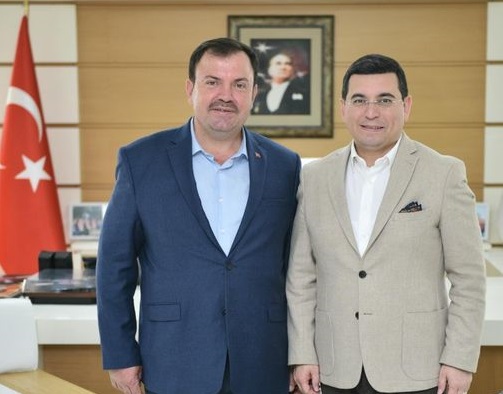 ‘Yeni zaferlere geliyoruz’