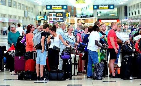 10 yılda Türkiye’yi 800 milyon turistin ziyaret etmesi bekleniyor