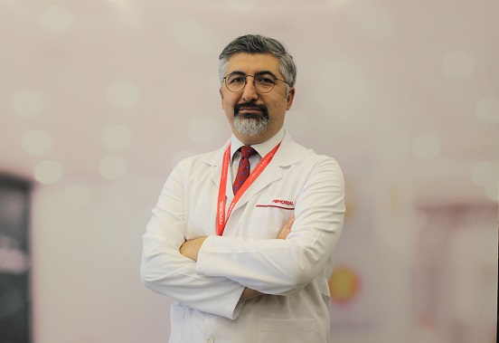 Boyunda Ele Gelen Kitle, Ağızda Yara Ve Ses Kısıklığı Kanser Habercisi Olabilir!