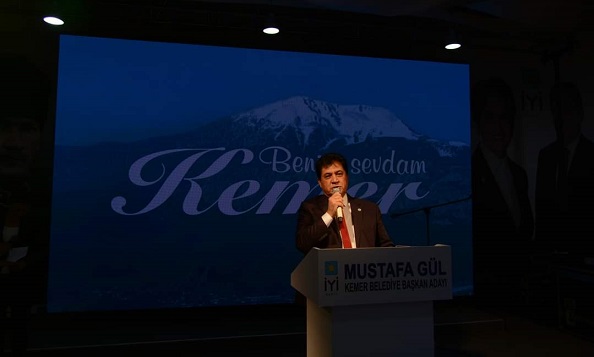 Kemer’in Paşası Başkanlığa Yürüyor!