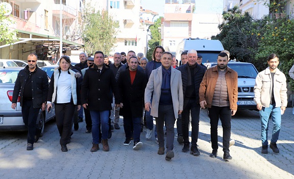 Başkan Adayı Nefi Kara Esnaf Ve Vatandaşlara  Buluşmaya Devam Ediyor