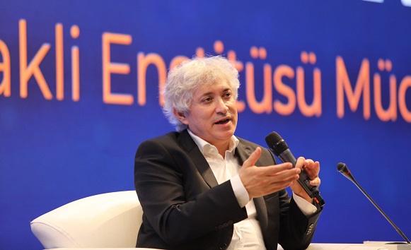 İlklerin hocası Prof. Dr. Ömer Özkan’dan ufuk açıcı konuşma