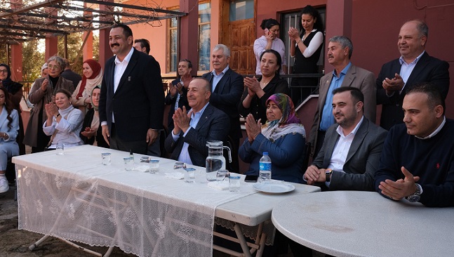 Rıza Sümer’den Yoğun Seçim Mesaisi