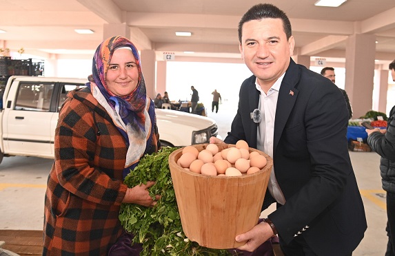 Büyük Kumluca Kapalı Pazar Yeri Hizmete Açıldı