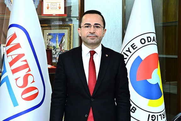 Başkan Güngör, “Sektörlerde Eğitim Almış Kişiler Kaliteyi Arttırıyor”