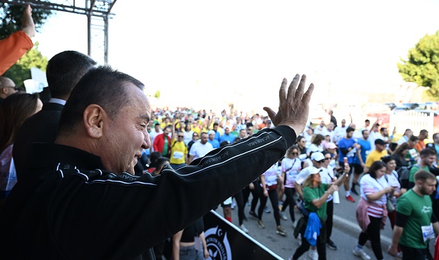 Başkan Böcek Runtalya’da koştu