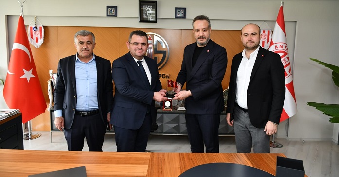 Bekir Kıvrım Antalyaspor’u ziyaret etti