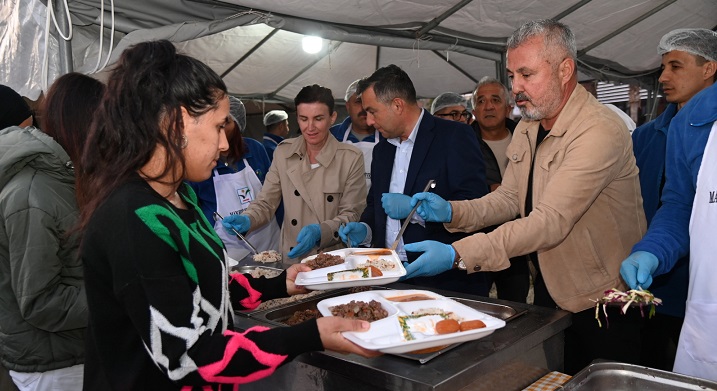 Manavgatlılar İftar Sofrasında Buluştu