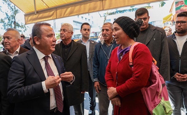 Başkan Muhittin Böcek Kapalı Yol’u gezdi