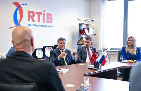 ATSO Heyeti Mıtt 2024 Moskova Fuarı’nda Turizmcilerle Buluştu