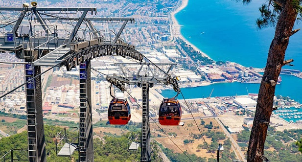 Teleferik Kazasında Mahsur Kalanların Tamamı Kurtarıldı