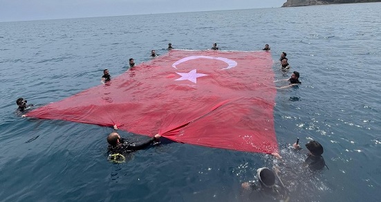 18. Uluslararası Kemer Paris 2 Batığı Dalış Etkinliği düzenlendi