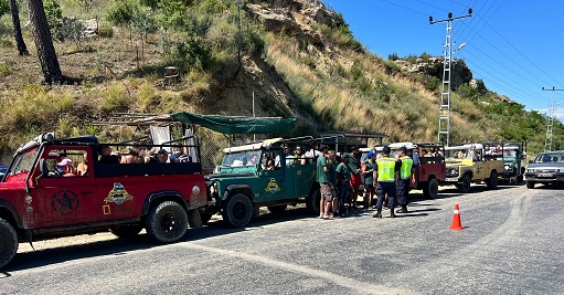 Manavgat’ta Safari araçlarına jandarma denetimi