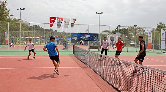 Ayak Tenisi ’19 Mayıs Kupası’ için oynandı