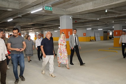 Akdeniz Üniversitesi Hastanesi Otoparkı açılış için gün sayıyor