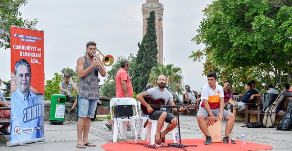 Muratpaşa’da Müzik Sokakta Festivali