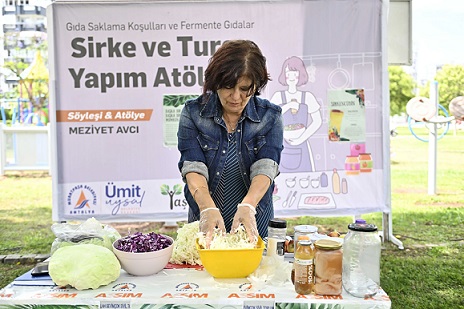 İyi turşunun sırrı ‘Ne sirke ne limon’