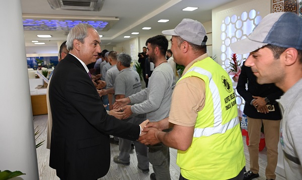 Kepez Belediyesi’nde çifte bayram