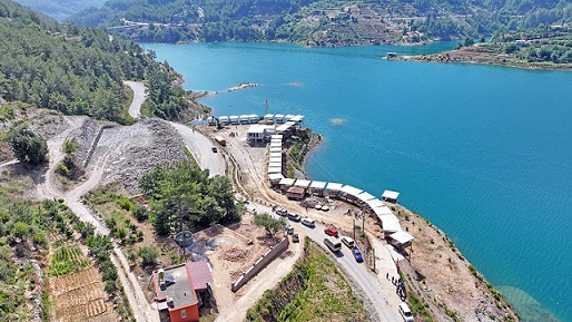 Mutlak Koruma Alanındaki Ruhsatsız 34 Çardak Ve Betonarme İnşaat Yıkıldı